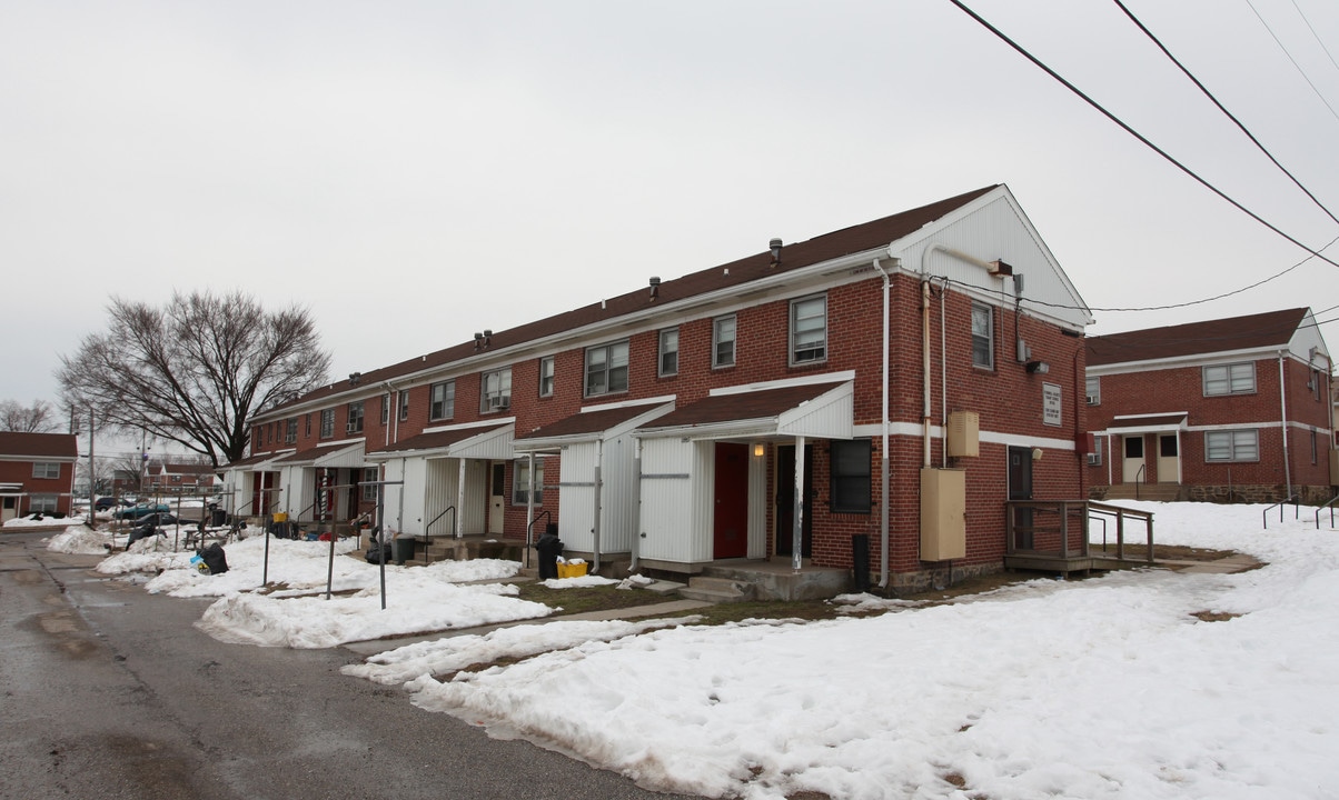 O'Donnell Heights in Baltimore, MD - Foto de edificio