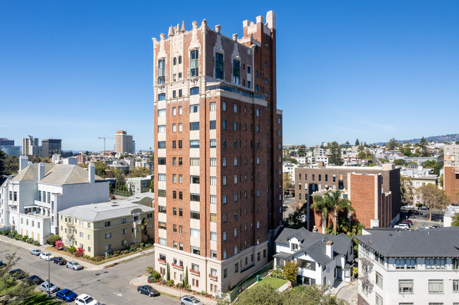 The Bellevue Staten in Oakland, CA - Building Photo - Building Photo