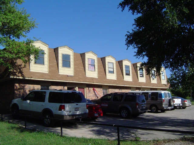 Midway Road Apartments in Springtown, TX - Building Photo