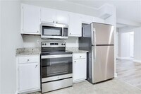 1143 Winston Dr photo'