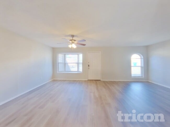 5612 Cherilee Ln in Haltom City, TX - Building Photo - Building Photo