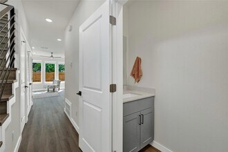 104 Creekside Trail in Kyle, TX - Building Photo - Building Photo