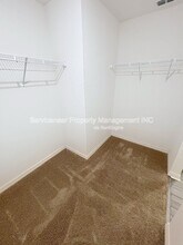5315 New Friendship Pl in Tampa, FL - Building Photo - Building Photo