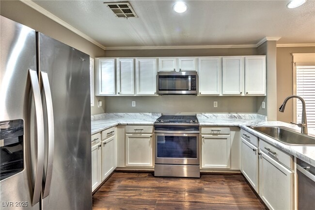 7462 Ademar St in Las Vegas, NV - Building Photo - Building Photo