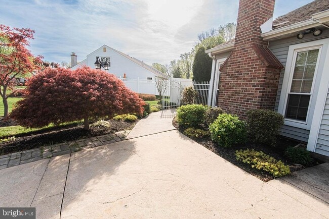 239 Oakridge Dr in Langhorne, PA - Building Photo - Building Photo