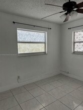 50 W 23rd St in Hialeah, FL - Building Photo - Building Photo