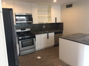 8335 E Sells Dr in Scottsdale, AZ - Building Photo - Building Photo