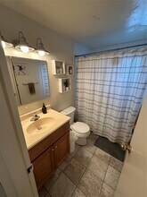 104 Jervis Ave in Farmingdale, NY - Building Photo - Building Photo