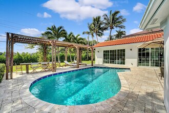 724 NW 4th St in Boca Raton, FL - Building Photo - Building Photo