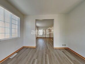 1204 Stonecrop Ln in Joliet, IL - Foto de edificio - Building Photo