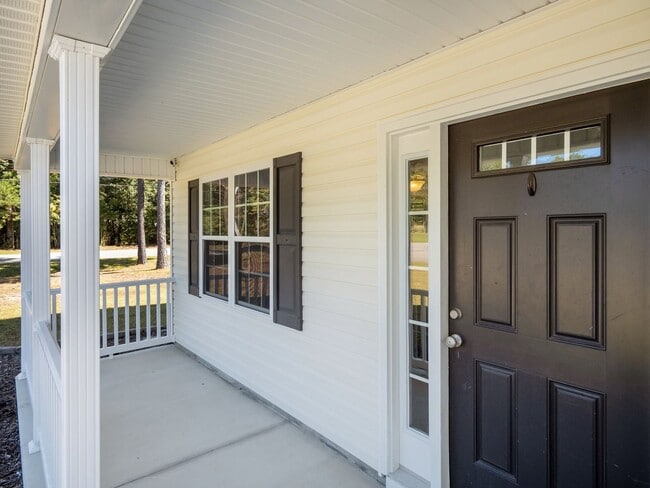 101 Clymer Ct in Hubert, NC - Building Photo - Building Photo