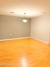 10303 Trotters Pointe Dr in Louisville, KY - Building Photo - Building Photo