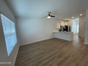 5860 Tyndall Pkwy in Panama City, FL - Building Photo - Building Photo