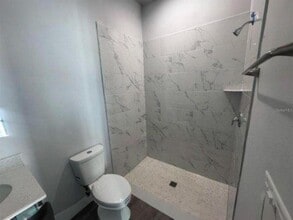 1043 N New York Ave in Lakeland, FL - Building Photo - Building Photo