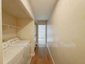 2252 Felspar St in San Diego, CA - Building Photo - Building Photo