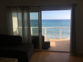 20638 Pacific Coast Hwy, Unit 12 in Malibu, CA - Building Photo - Building Photo