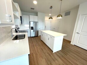 1101 Abbeyglen Castle Dr in Pflugerville, TX - Building Photo - Building Photo