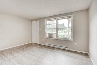 Johnson Road Apartments in Chambersburg, PA - Foto de edificio - Building Photo