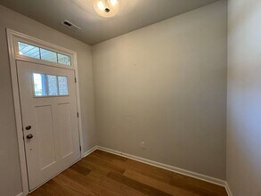 214 Portrait St in Meridianville, AL - Building Photo - Building Photo