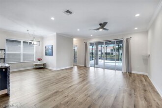 6619 Marbella Dr in Naples, FL - Building Photo - Building Photo