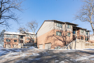 Vista del Lago Apartments