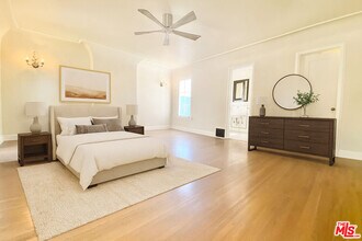 753 S Ogden Dr in Los Angeles, CA - Building Photo - Building Photo