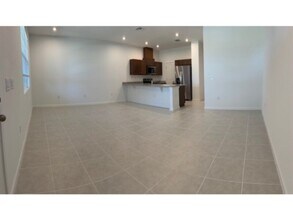 148 Royal Rnch Rd in Groveland, FL - Building Photo - Building Photo