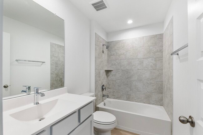 3203 Langley Bnd Ln in Fulshear, TX - Building Photo - Building Photo