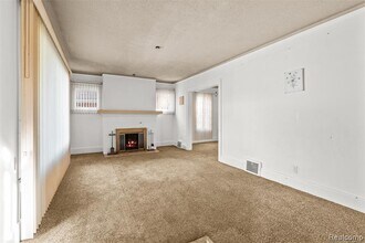 15404 Normandy St in Detroit, MI - Building Photo - Building Photo