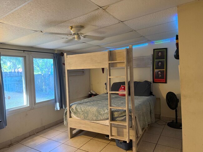 4565 NW 3rd Dr in Delray Beach, FL - Building Photo - Building Photo