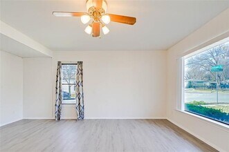 7721 Mohawk Dr in Dallas, TX - Building Photo - Building Photo