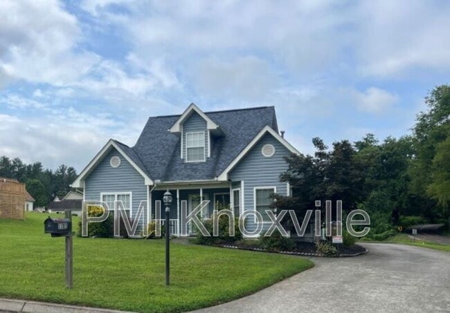property at 1101 Fellowship Ln SE