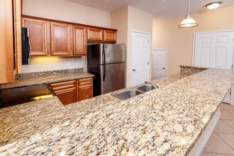 862 Fairview Dr in Fort Walton Beach, FL - Building Photo - Building Photo