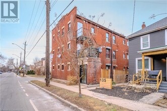 43 Albert St in Hamilton, ON - Building Photo - Building Photo