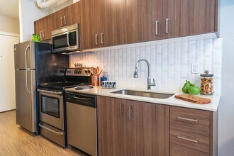 The Thornton in Portland, OR - Foto de edificio - Building Photo