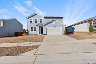 3517 Strawberry Patch Row in Raleigh, NC - Foto de edificio - Building Photo