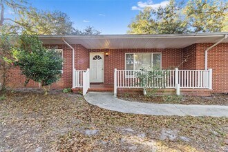 24242 Cortez Blvd in Brooksville, FL - Building Photo - Building Photo