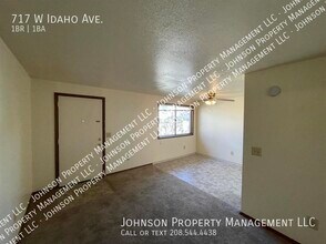717 W Idaho Ave in Meridian, ID - Building Photo - Building Photo