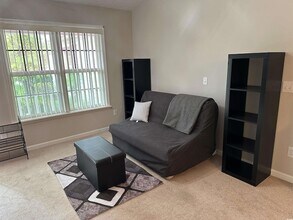 5005 Medieval Dr in Conway, SC - Building Photo - Building Photo