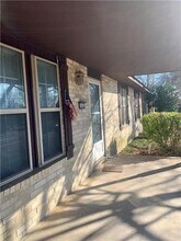 2607 Lee St in Springdale, AR - Foto de edificio - Building Photo