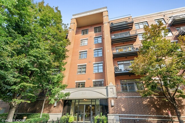 property at 333 N Jefferson St