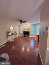 13964 Antonia Ford Ct in Centreville, VA - Building Photo - Building Photo