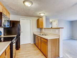 9298 Gray Ct in Westminster, CO - Building Photo - Building Photo