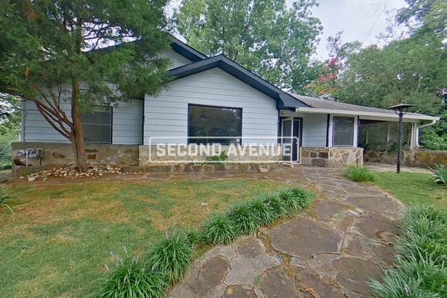 property at 1110 9th Ave