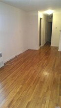 87-20 175th St-Unit -2J in Queens, NY - Building Photo - Building Photo