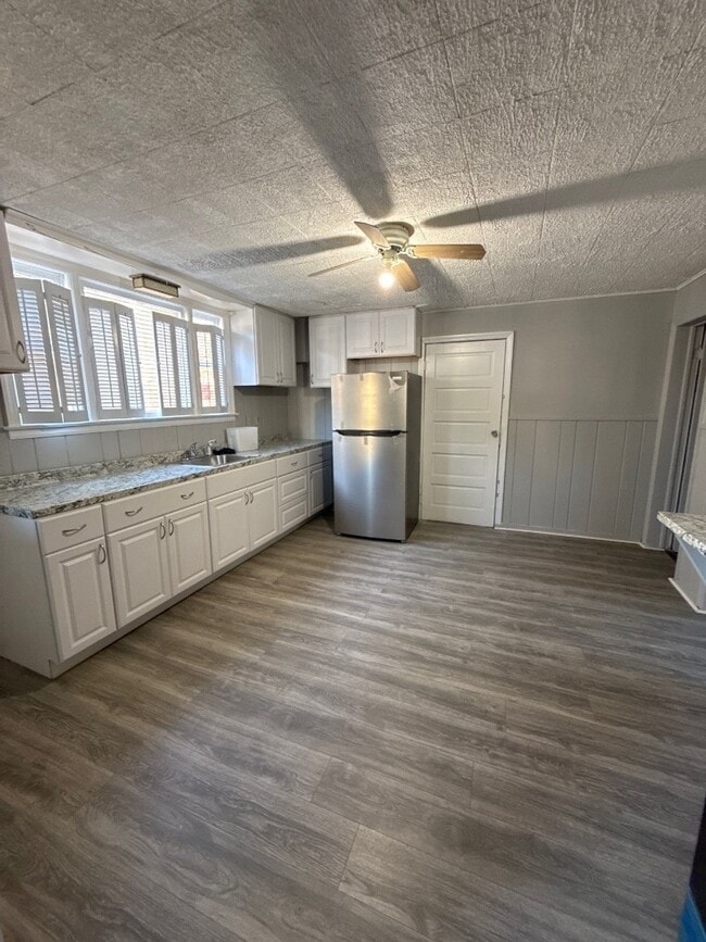 property at 1121 St Vincent St