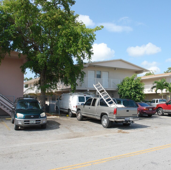 1516 SW 5th Pl in Fort Lauderdale, FL - Building Photo