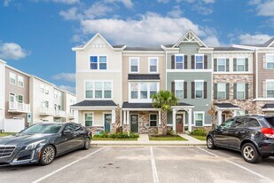303 Golan Cir in Myrtle Beach, SC - Building Photo