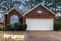 3178 Clubview Cove N