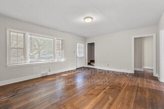 312 Boiling Springs Dr in Lexington, KY - Building Photo - Building Photo